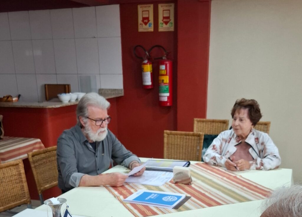 capa de Ideias para dialogar